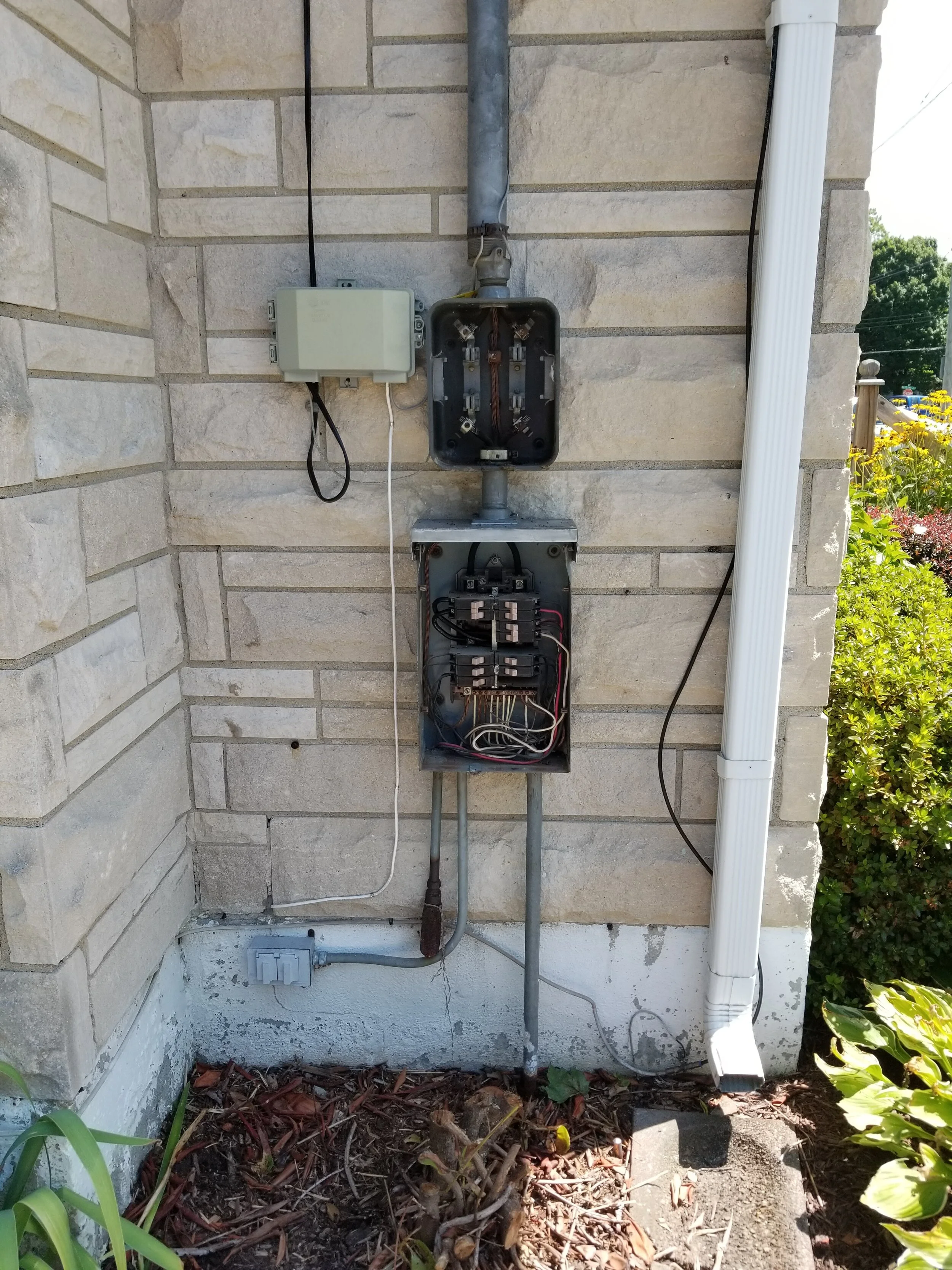 Newman Electric job site photo